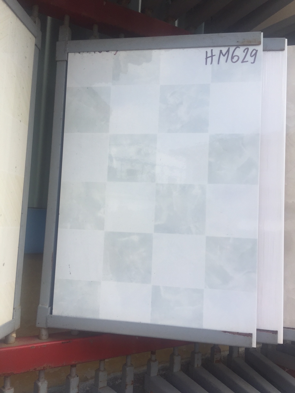 629