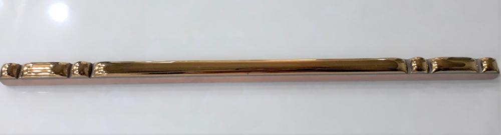VIỀN CHỈ VÀNG